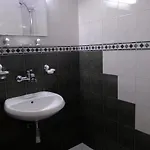 South Хотел Китен