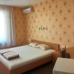 South Хотел Китен